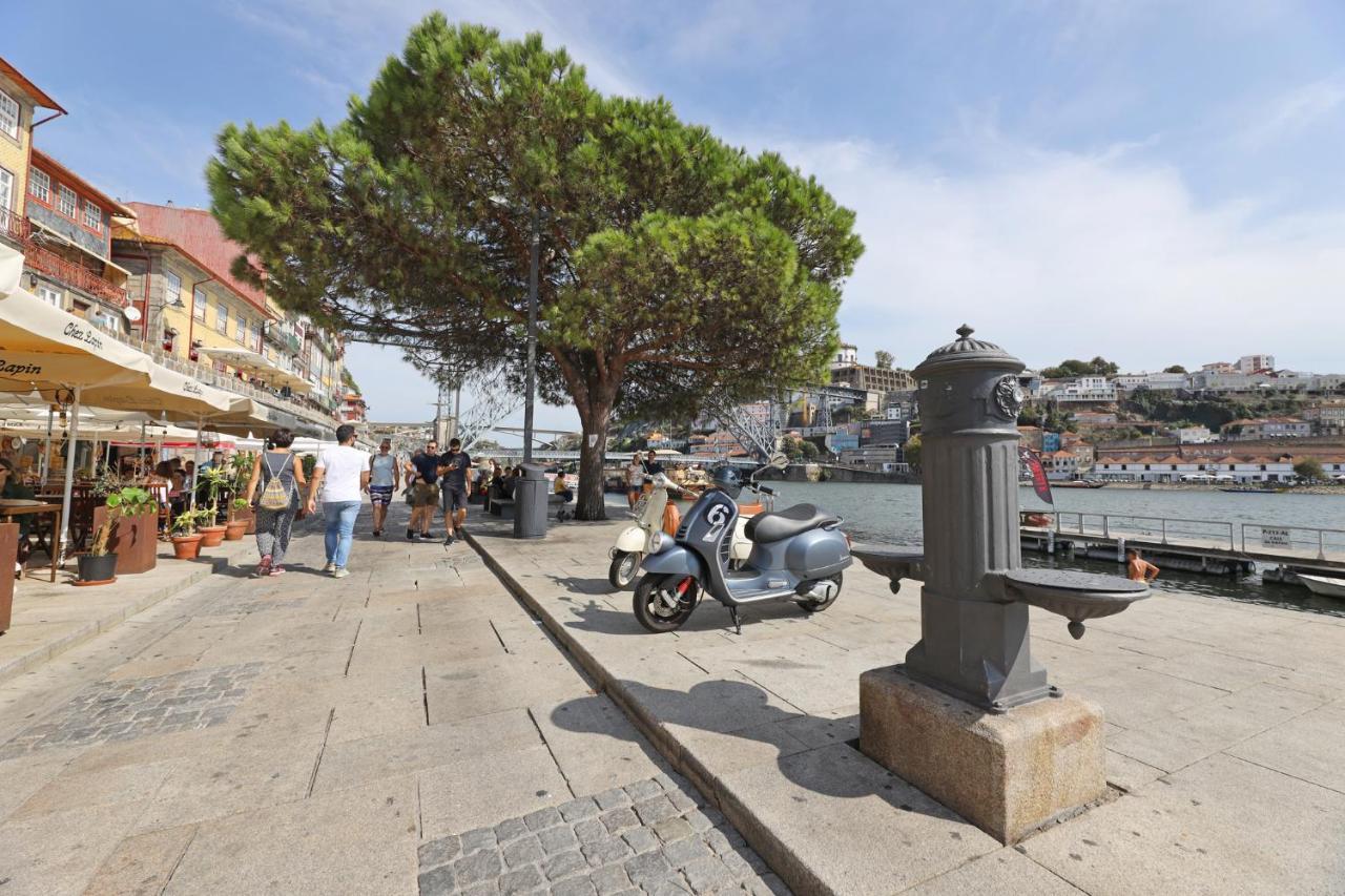 Flh Porto Spacious Apartment With Balcony Bagian luar foto