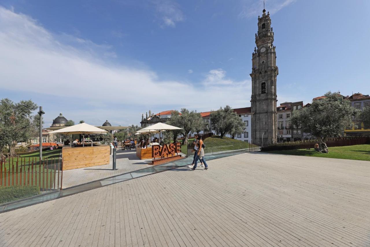Flh Porto Spacious Apartment With Balcony Bagian luar foto