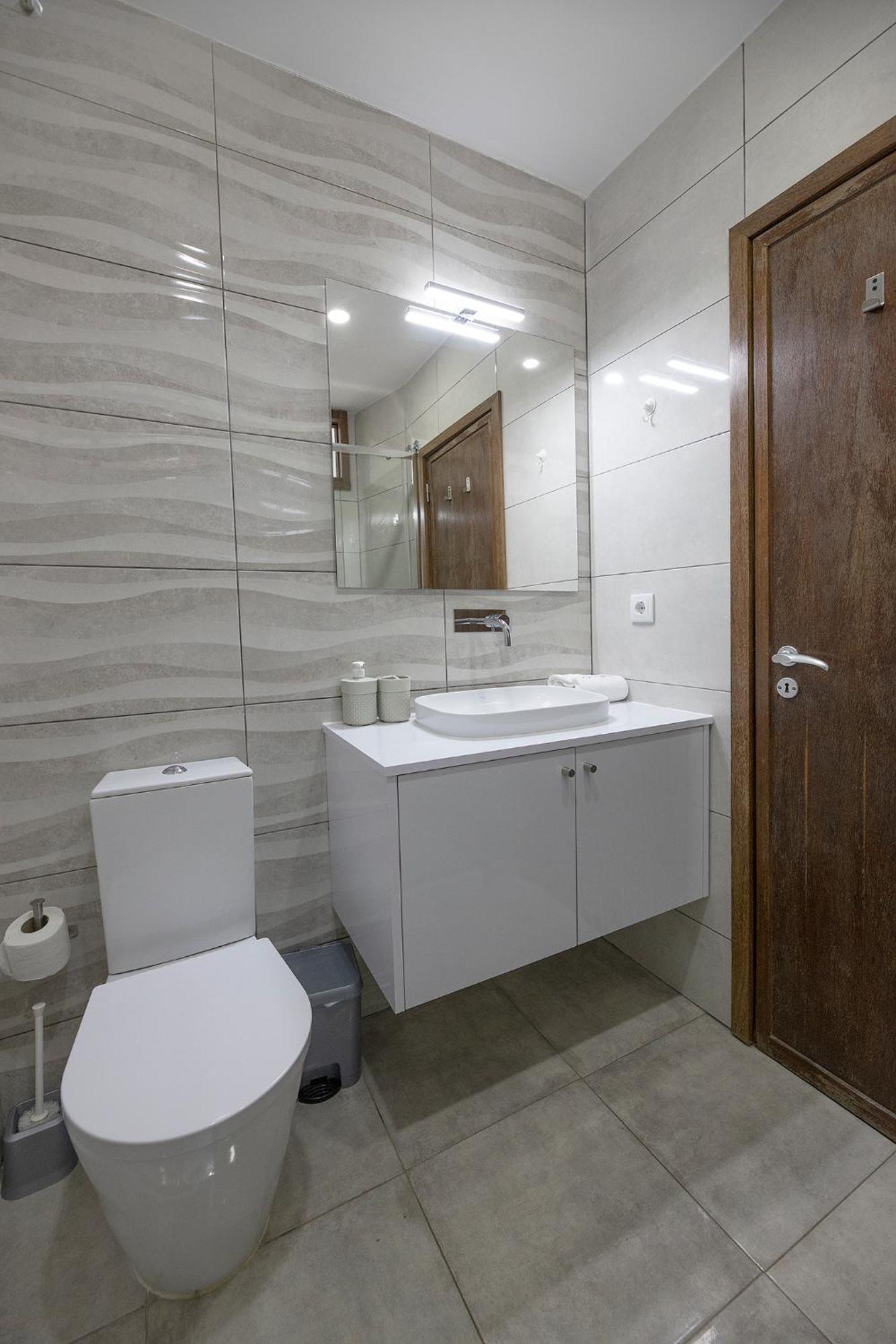 Flh Porto Spacious Apartment With Balcony Bagian luar foto