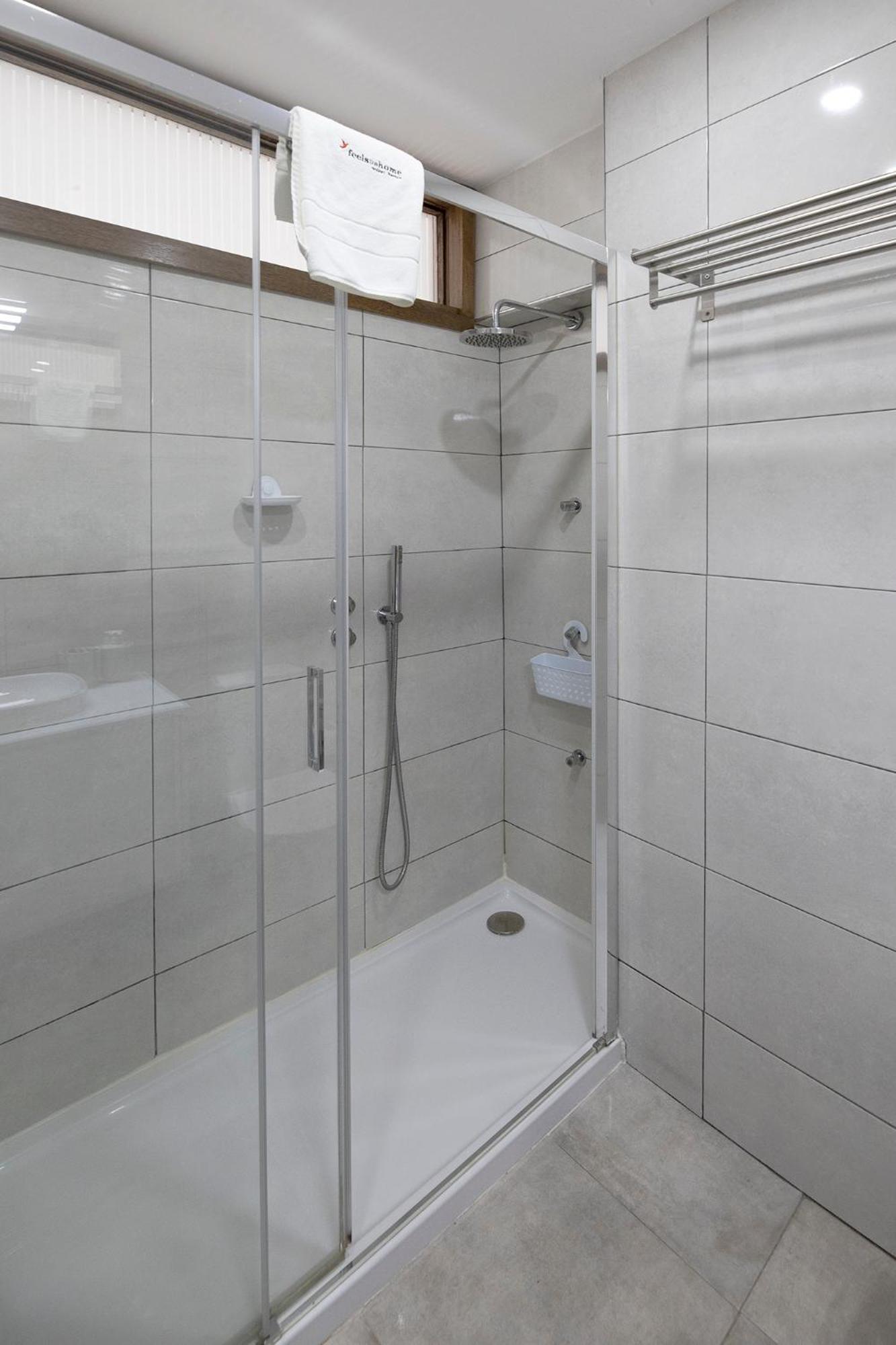 Flh Porto Spacious Apartment With Balcony Bagian luar foto