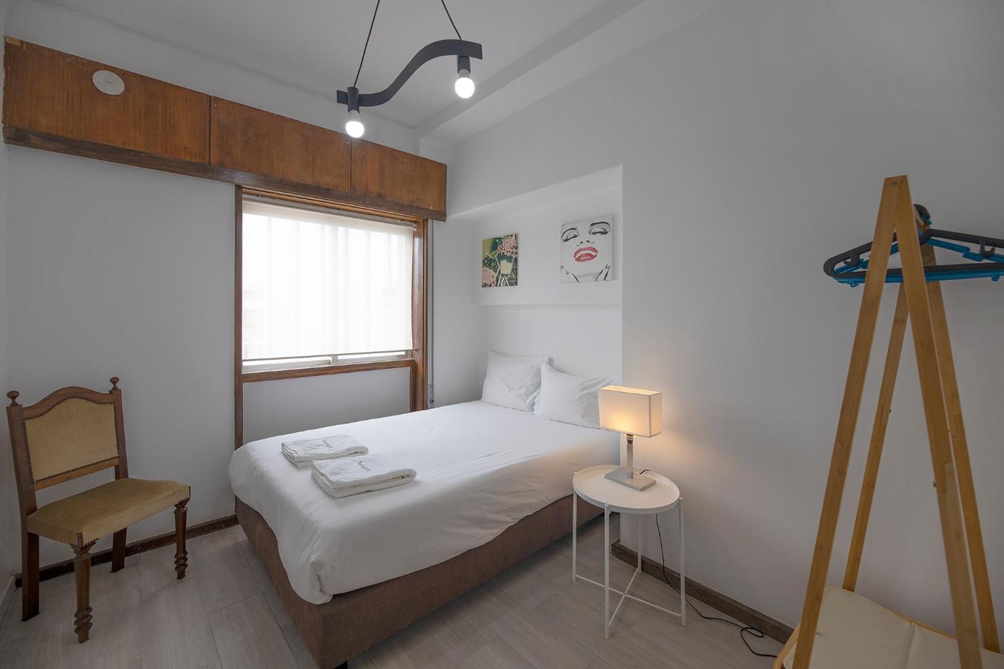 Flh Porto Spacious Apartment With Balcony Bagian luar foto