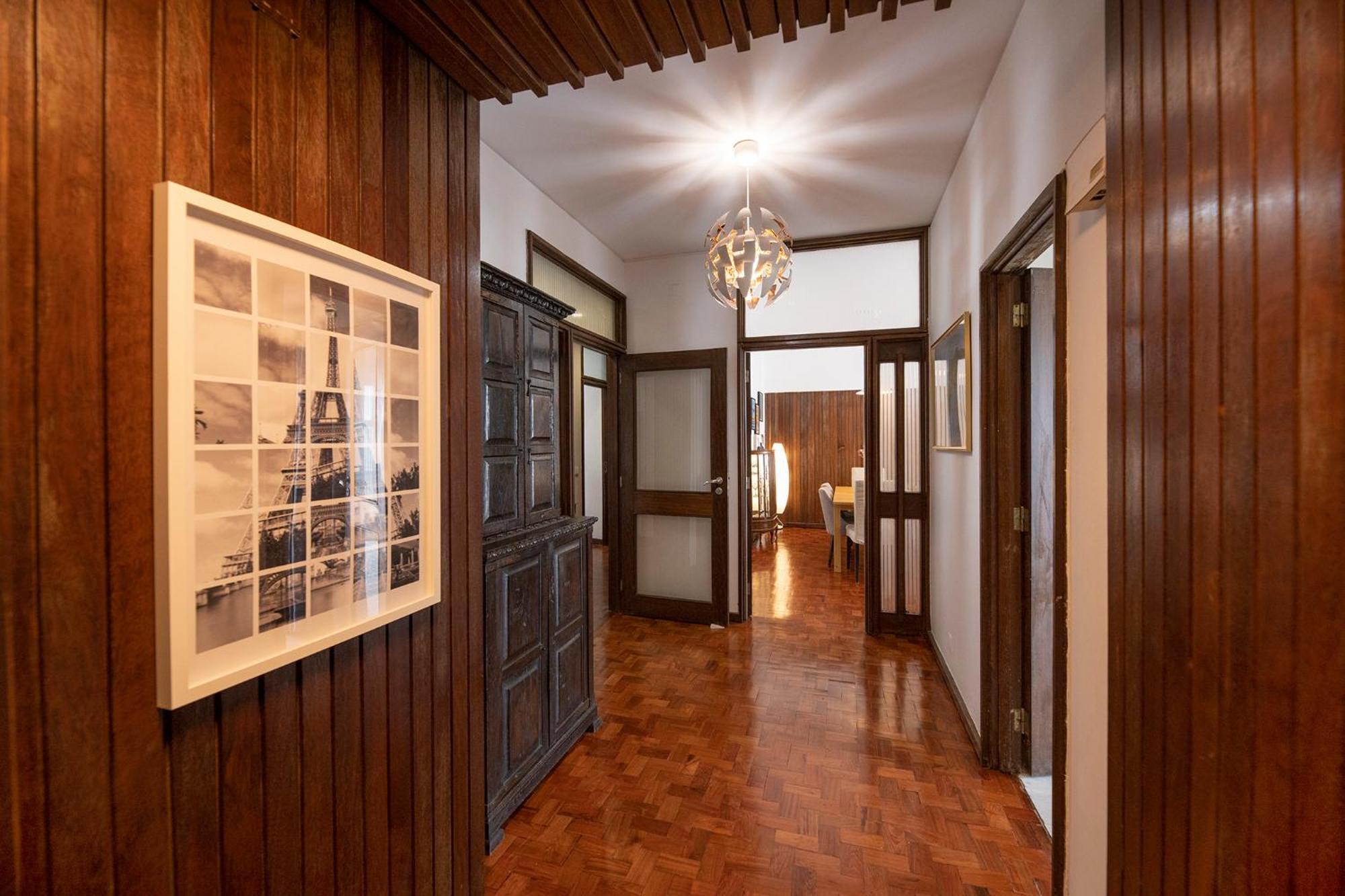 Flh Porto Spacious Apartment With Balcony Bagian luar foto